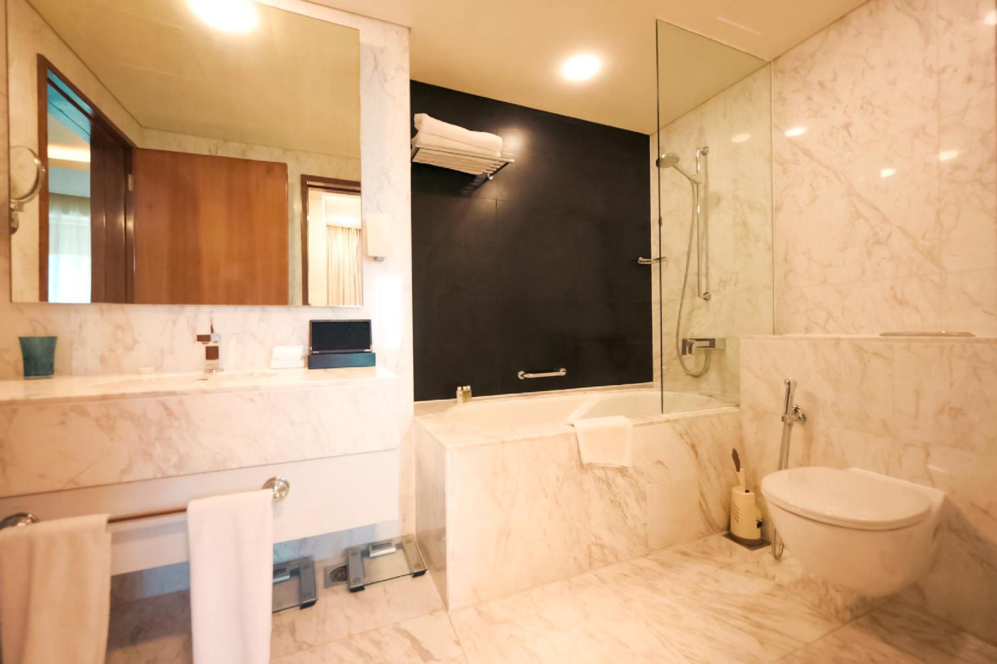 Emaar Fashion Avenue One Bedroom - Formerly Address Dubai Mall Four Apple Holiday Homes ภายนอก รูปภาพ